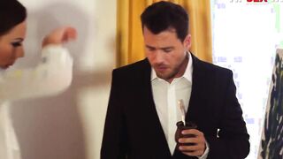 LOSCONSOLADORES - TINA KAY LONG ASS BRITISH BOMBSHELL SEDUCED IN GOOD BOMBSHELL three WAY