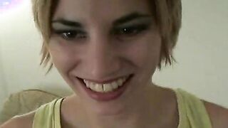 Short Hair Girl Blowjobs Me Nicely