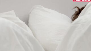 WHITE BOXXX - Sasha & Ricky Are Making love Into