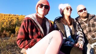 point of view Poly Lesbians Enjoy Finger Fucked During Bae Rubs