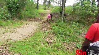 2 Brothers Caught Fucking 2  Local Ebony African With Snatch Sisters Farming Inside Outdoors,