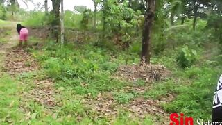 2 Brothers Caught Fucking 2  Local Ebony African With Snatch Sisters Farming Inside Outdoors,