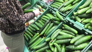 Young babe Fucks herself with a Cucumber, Suck Penis and Fucking! Amateur lovers videos!