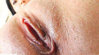 Solo finger bang with Esmeralda on Sapphix