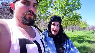 Head challenge inside outdoor to a stranger, the bro thought it was prank