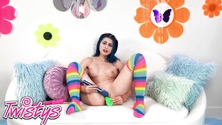 Twistys - Sexsual Goddess Jewelz Blu Play With Her Sex Toys