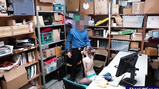 19 Yo thief to fucked the LP officer