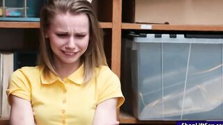 19 Yo thief to fucked the LP officer
