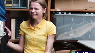 19 Yo thief to fucked the LP officer
