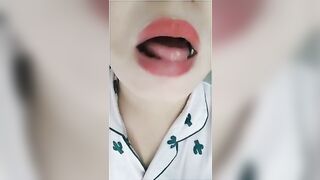 Amateur Solo Asian
