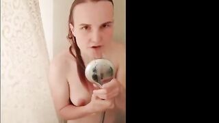 Pretty 19 yo wants you to watch her shower