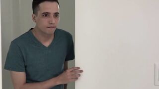 Step Bro "are you Girls a Sprinkler or a Tinkler?" S19:E8