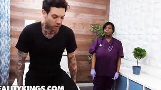 (Tori Montana, Barbie Crystal, Ava Sinclaire) Have A three Way At The Fertility