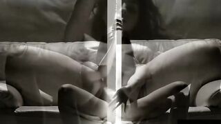 Beauty naked dark hair fingerbangs herself to an insane orgasm