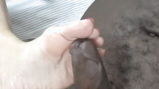 Old Granny give Turf Job to Ebony Cock
