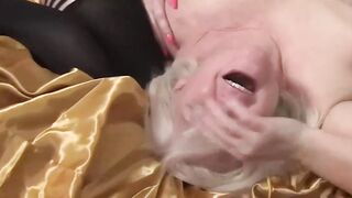 Old Lady bimbos Sucking Off and Ride big black dick