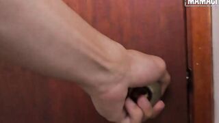 CARNE DEL MERCADO - Thin Latina Shakes Her Butt For
