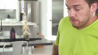 Would You Do It For A Swap Snack - S4:E1