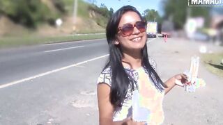 CARNE DEL MERCADO - Latina beauty Plays With Stranger's Cock