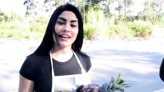 CARNE DEL MERCADO - Latina Salesgirl Takes Cock After Work Skank two