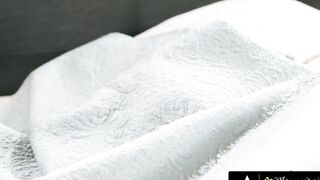 MOMMYSGIRL Chloe Temple's Leaking Morning Routine With Her Stepmom