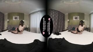 Solo gal, Monica is masturbating with a sex sex toy, into VR