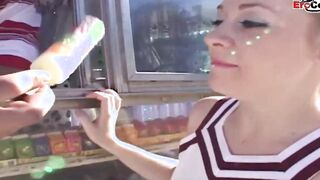Blonde 19 yo pounded! into a car until the jizzed into her face