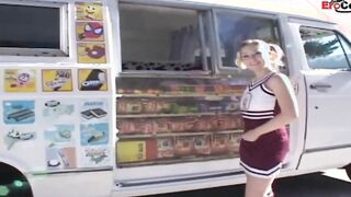 Blonde 19 yo pounded! into a car until the jizzed into her face