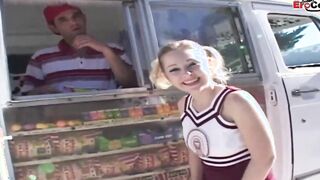 Blonde 19 yo pounded! into a car until the jizzed into her face