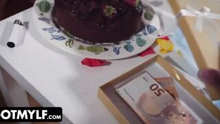 Bae Milf Misha Maver Give Stepson A Boobjob For Birthday