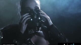 GIRLSWAY Thirsty Huntress Nailed The Long Jugs Droids Alexis Fawx And Abigail Mac In The Wastelands