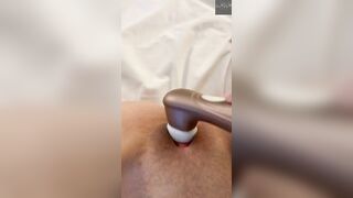 Wifey please herself while hubby is at work, anal ending