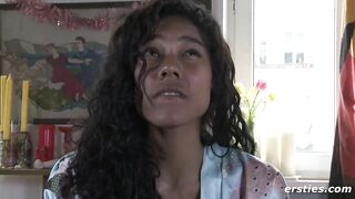 Dark Skinned goddess Masturbates Outside