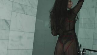Big Boobed russian sexy Megan posing from the bathtub