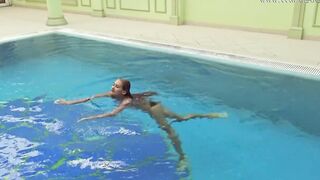 Tiffany Tatum beautiful beauty pool action