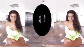 Petite black Beauty plays with her sex toys inside virtual reality