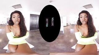 Petite black Beauty plays with her sex toys inside virtual reality