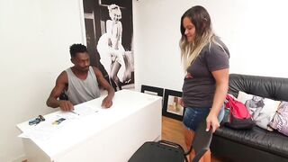 Job interview !!! I had to offer my booty to win the seat. Higor Negrao - Paty Bumbum. Direction Sexfoxxx !!! Complete No Red