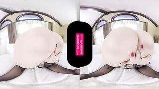 BaBeVR.com Long Tits Colleague Lexi Belle Shows What You Are Missing