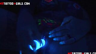 BlackWidow Blacklight solo masturbation