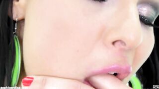 Sapphix presents Klaudia using finger bang solo