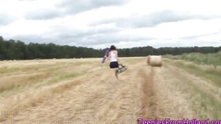 Camping teenager solo