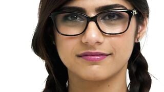 MIA KHALIFA - I Invite You To Check Out A Closeup Of My Good Arab Body