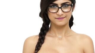 MIA KHALIFA - I Invite You To Check Out A Closeup Of My Good Arab Body