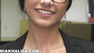 MIA KHALIFA - Slow Motion Tour Of Mia's Super Sexy Arab Body
