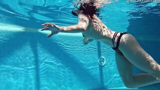 Dark Hair huge boobs Cutie Sheril Blossom swims naked and goddess