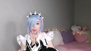 Lil canadian women cosplay rem