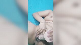Pinay College cunt with mouth having fun on her Cunt & squirt so rough using her toy