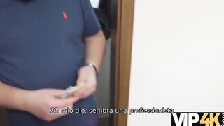 VIP4K. Il fidanzato non è contrario al sesso della sua fidanzata e del suo ricco sconosciuto