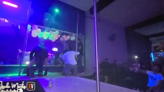 Yo y mi novia YamilethRamirez hacemos performance en sexo en vivo en Michoacán y se vienen en su boca